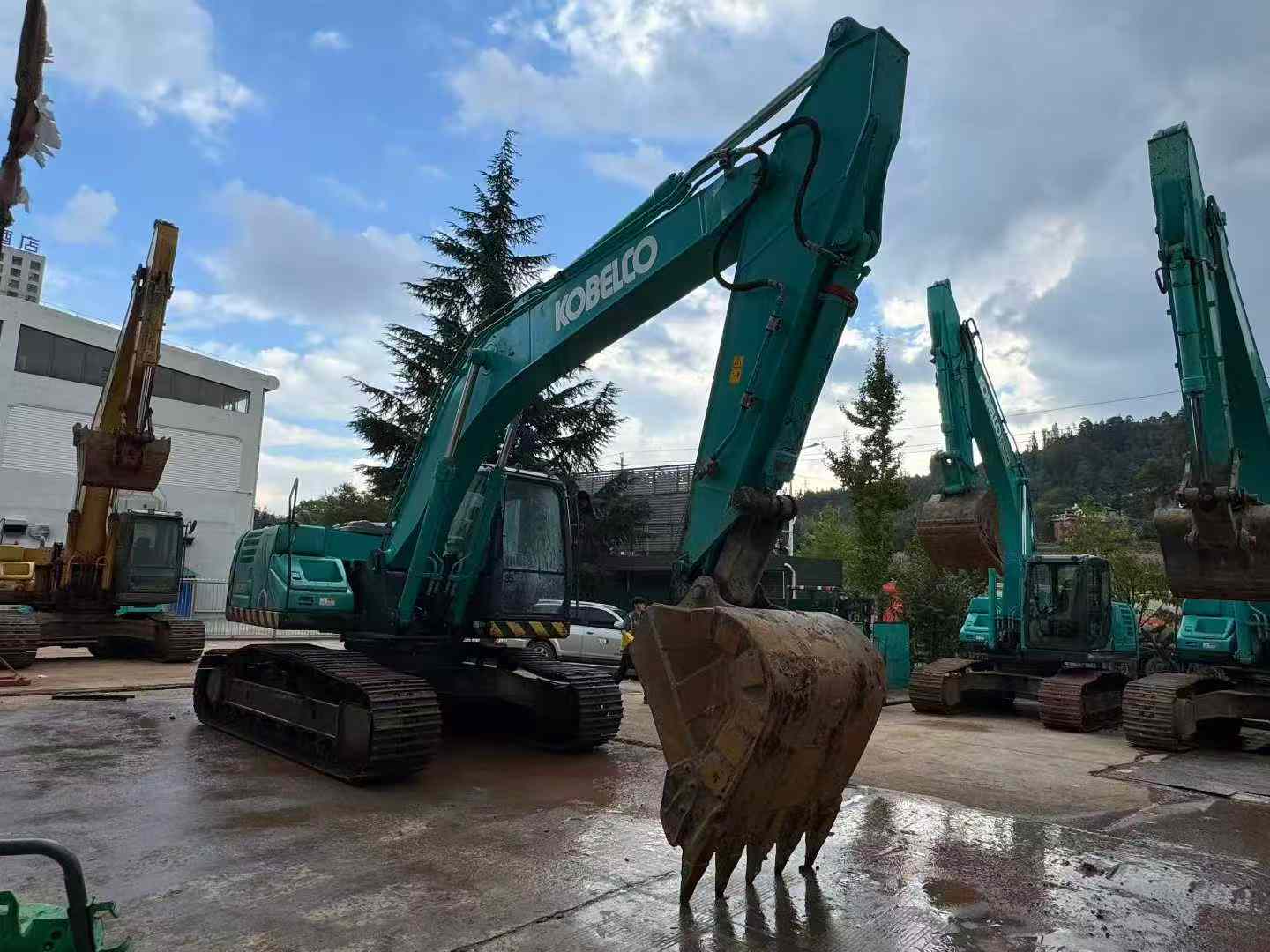 Used Kobelco SK200-10 Excavator 2021 Model