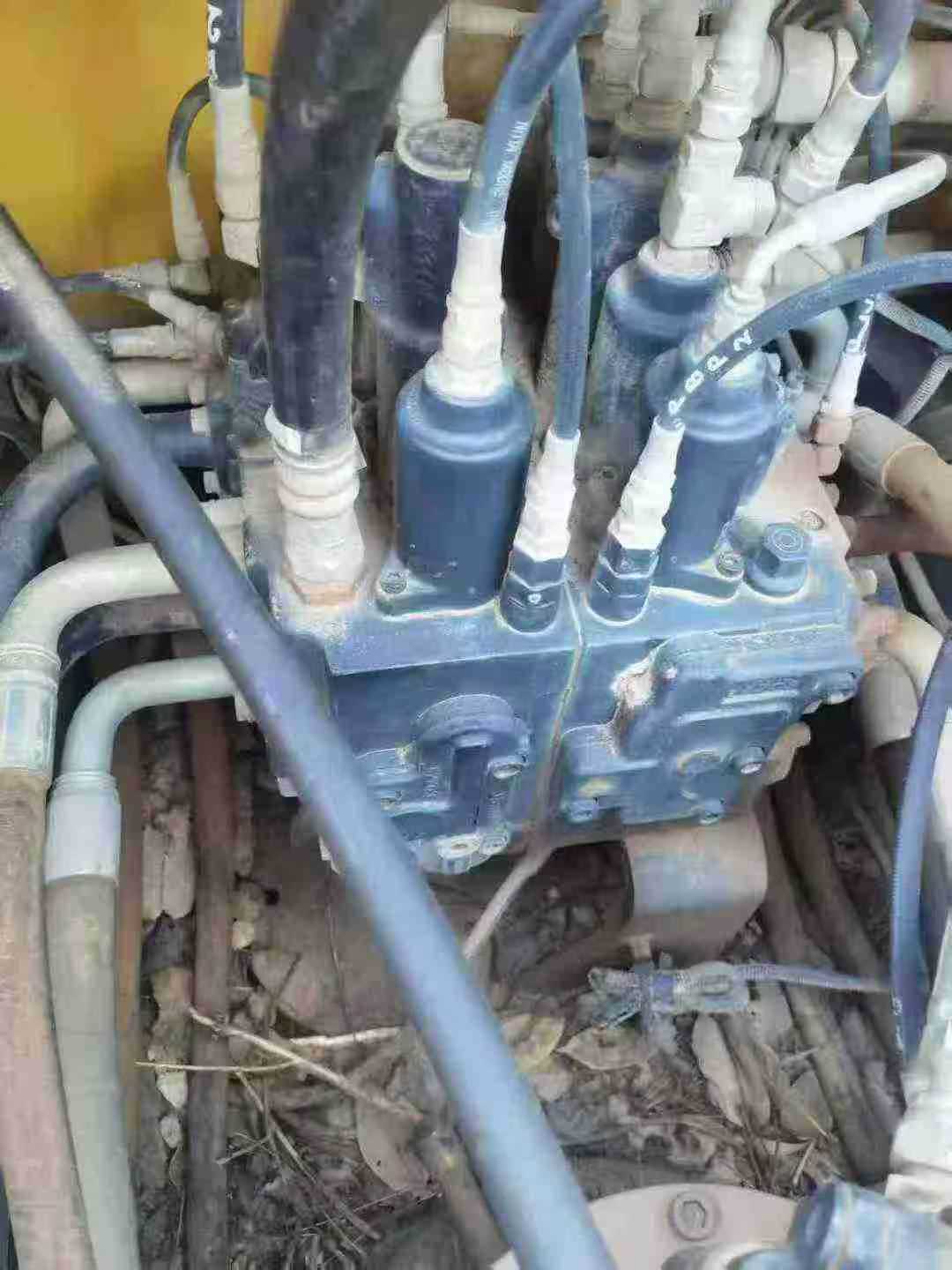 Used Kobelco SK210 Excavator 2016 Model / 2