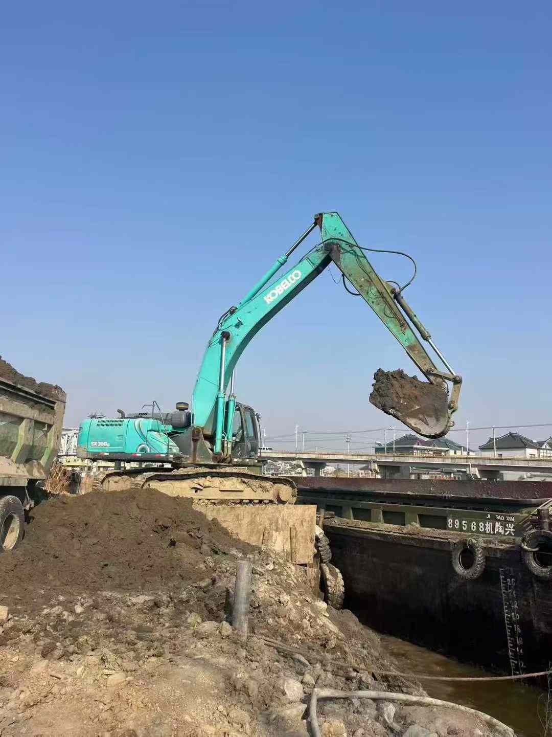 Used Kobelco SK350-8 Excavator 2017 Model / 3