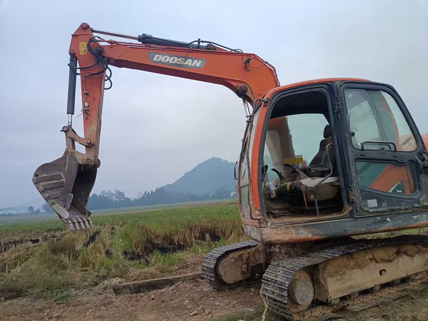 Used Doosan DX75 Excavator 2016 Model / 5