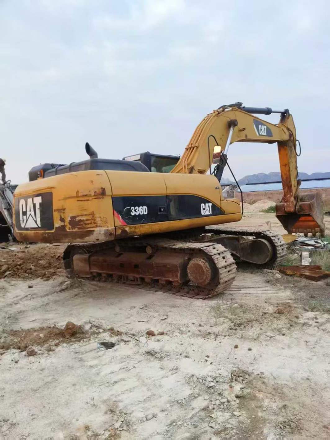 Used Caterpillar 336FLH Excavator 2009 Model
