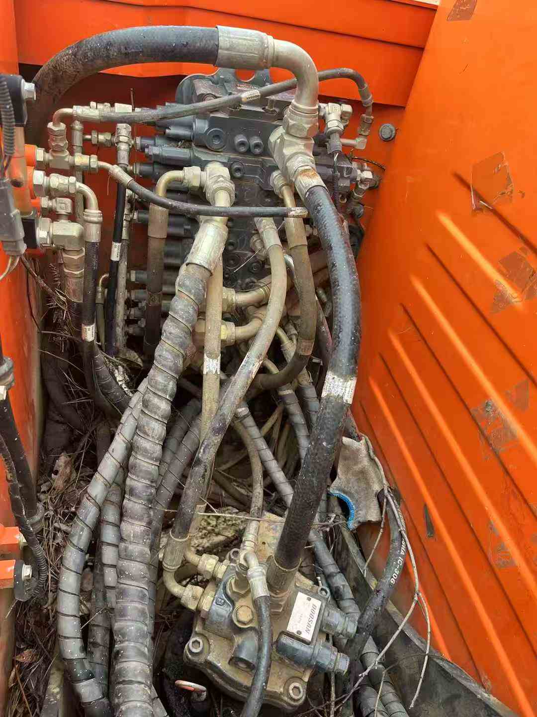 Used Doosan DX75 Excavator 2018 Model / 6