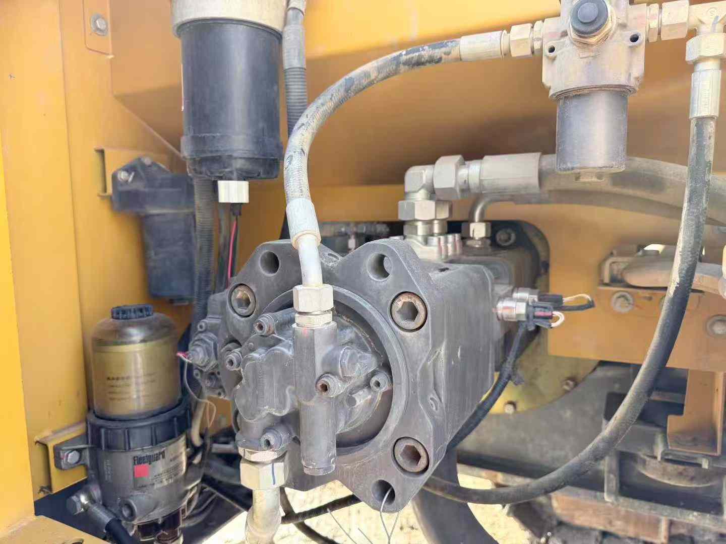 Used XCMG LW200 Excavator 2020 Model / 8