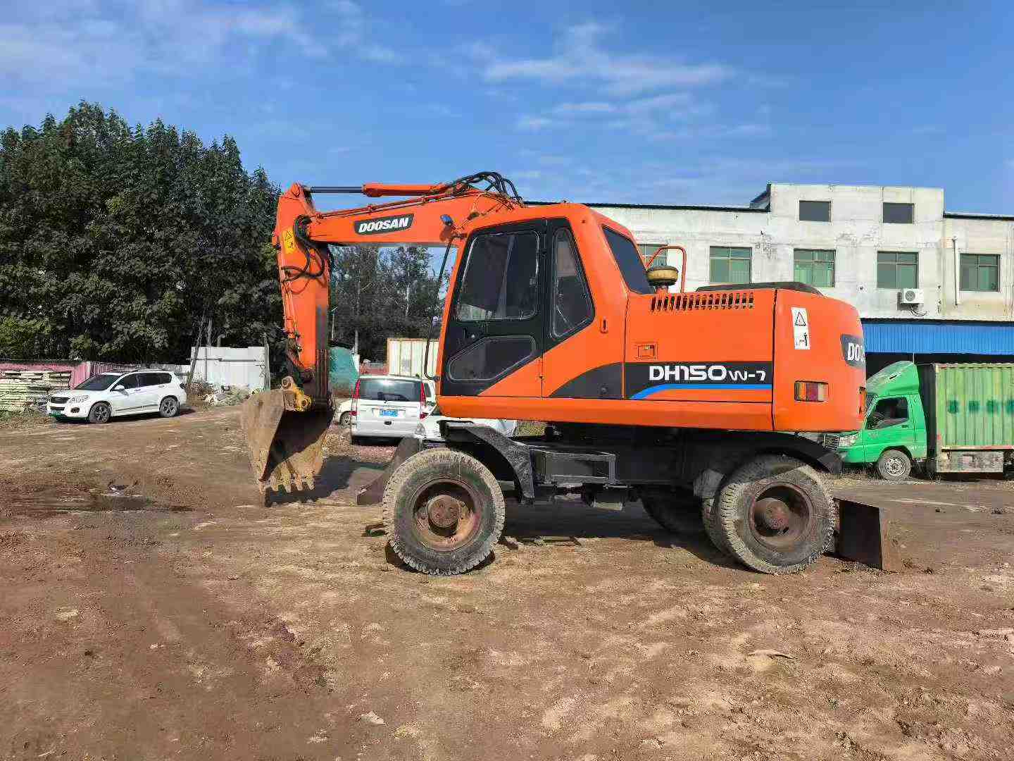 Used Doosan DH130LC-V Excavator 2016 Model / 2
