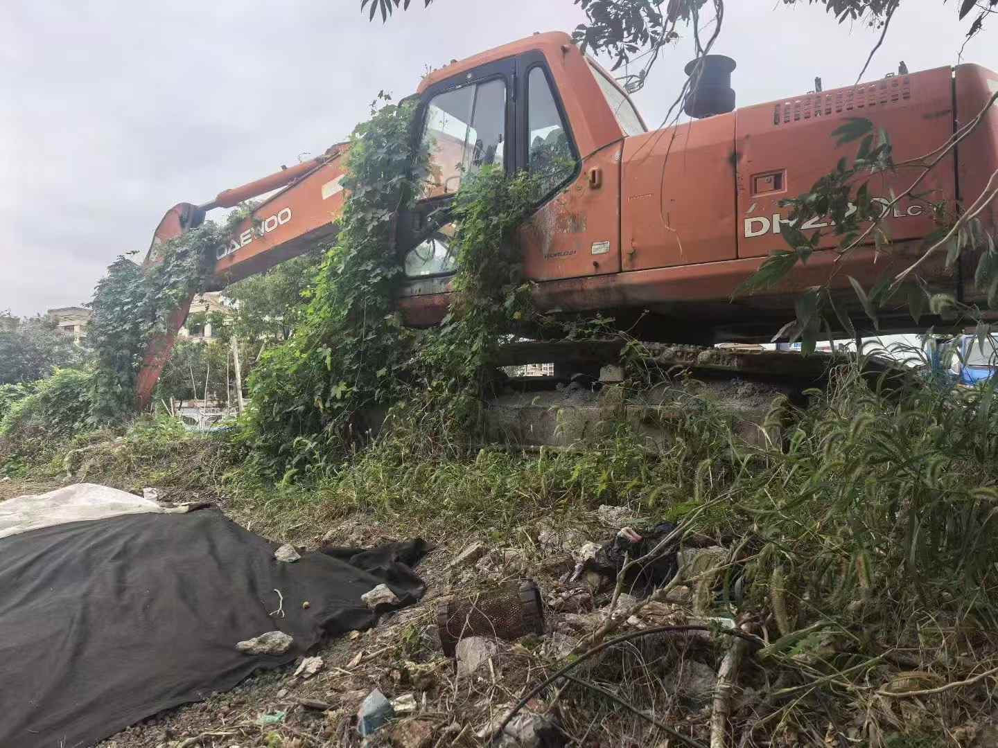 Used Doosan DH220-7 Excavator 2016 Model / 2