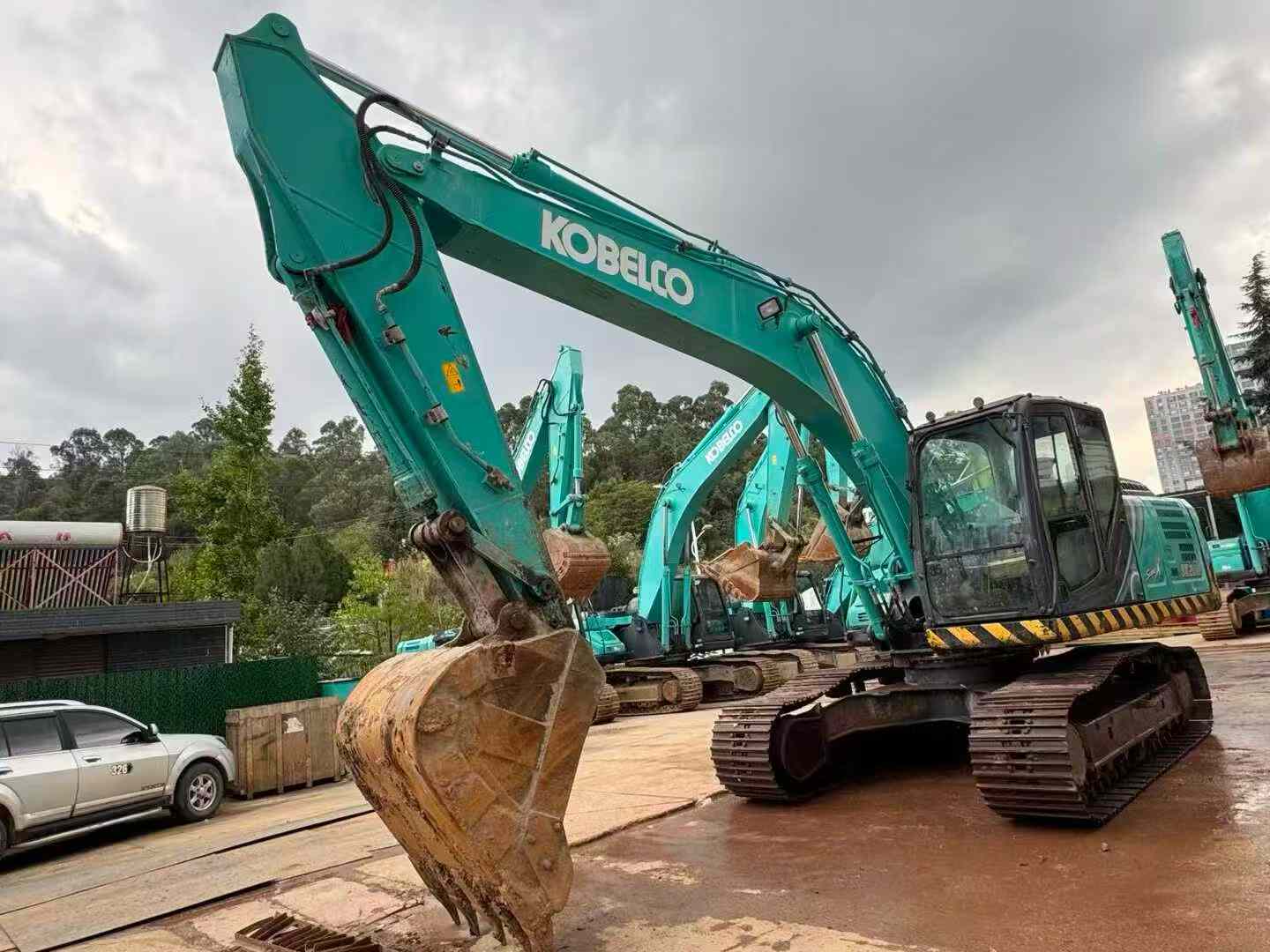 Used Kobelco SK200-10 Excavator 2021 Model / 2