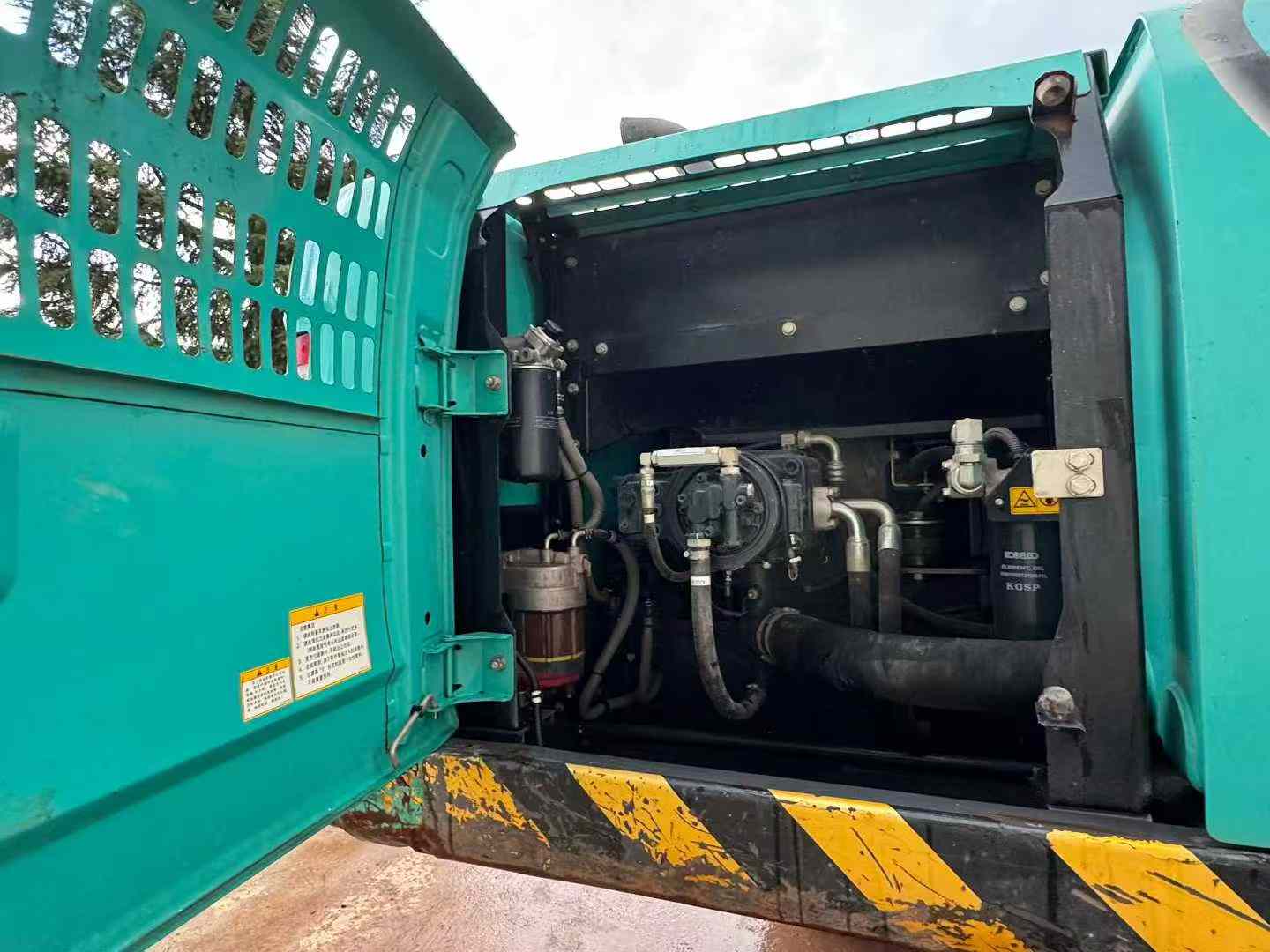 Used Kobelco SK200-10 Excavator 2021 Model / 9