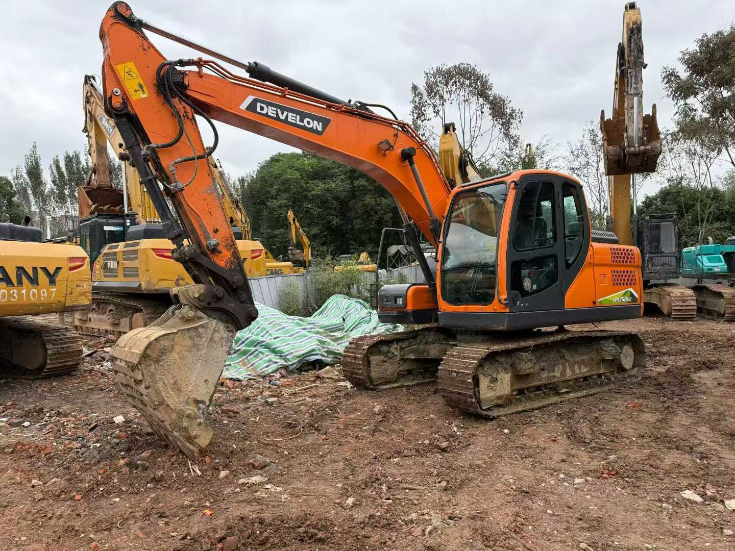 Used Doosan DX19 Excavator 2024 Model / 2