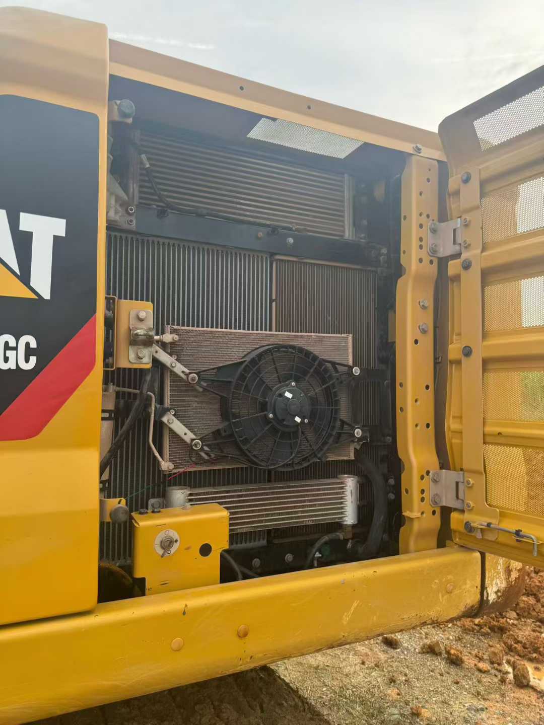 Used Caterpillar 320GC Excavator 2019 Model / 7