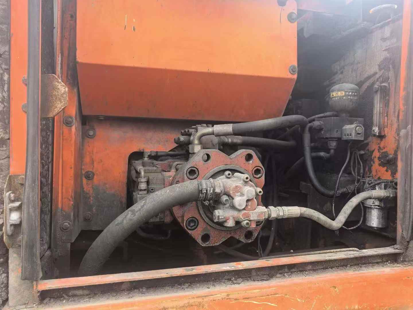 Used Doosan DH220-7 Excavator 2016 Model / 3