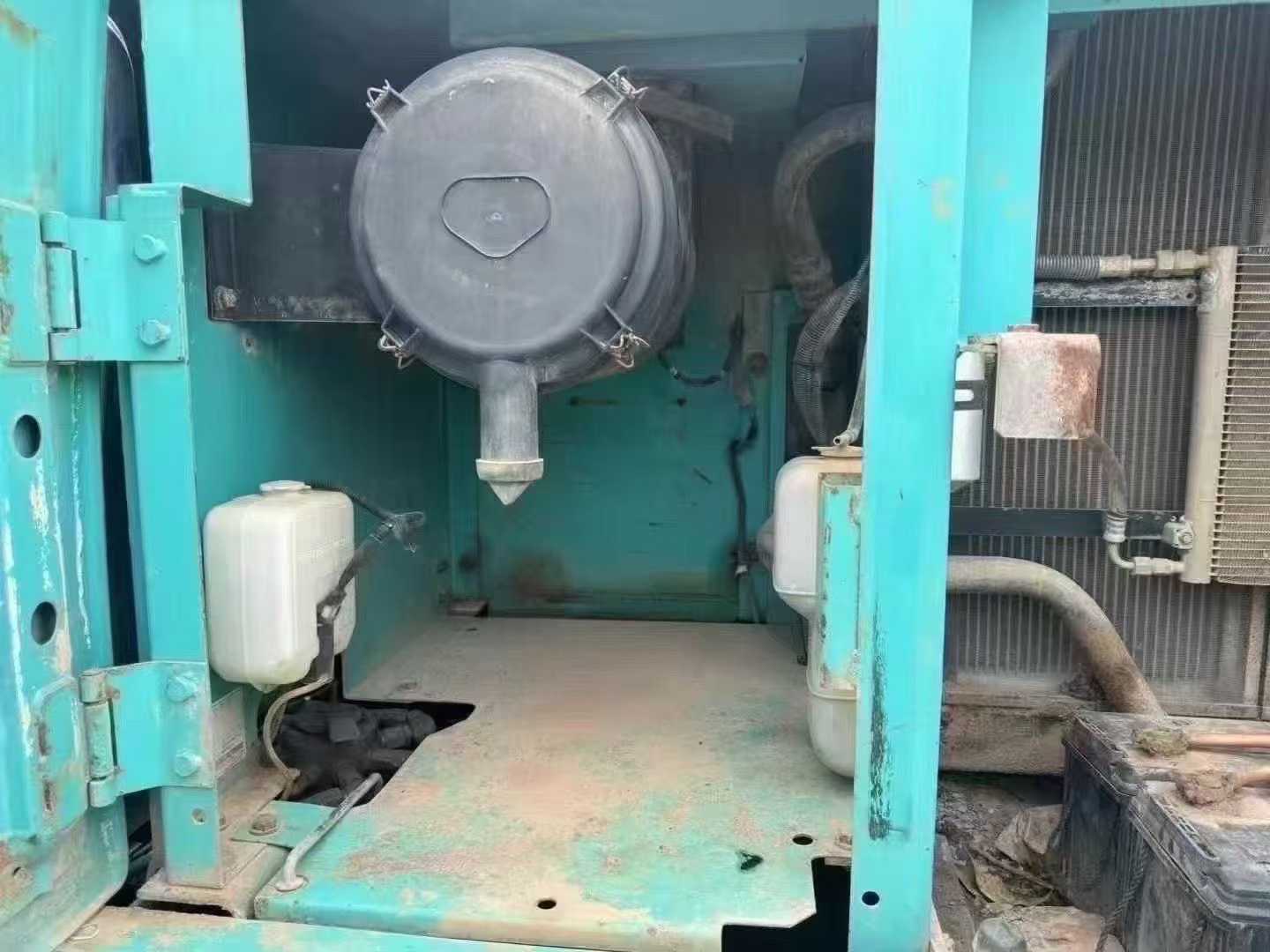 Used Kobelco SK200-11 Excavator 2016 Model / 7