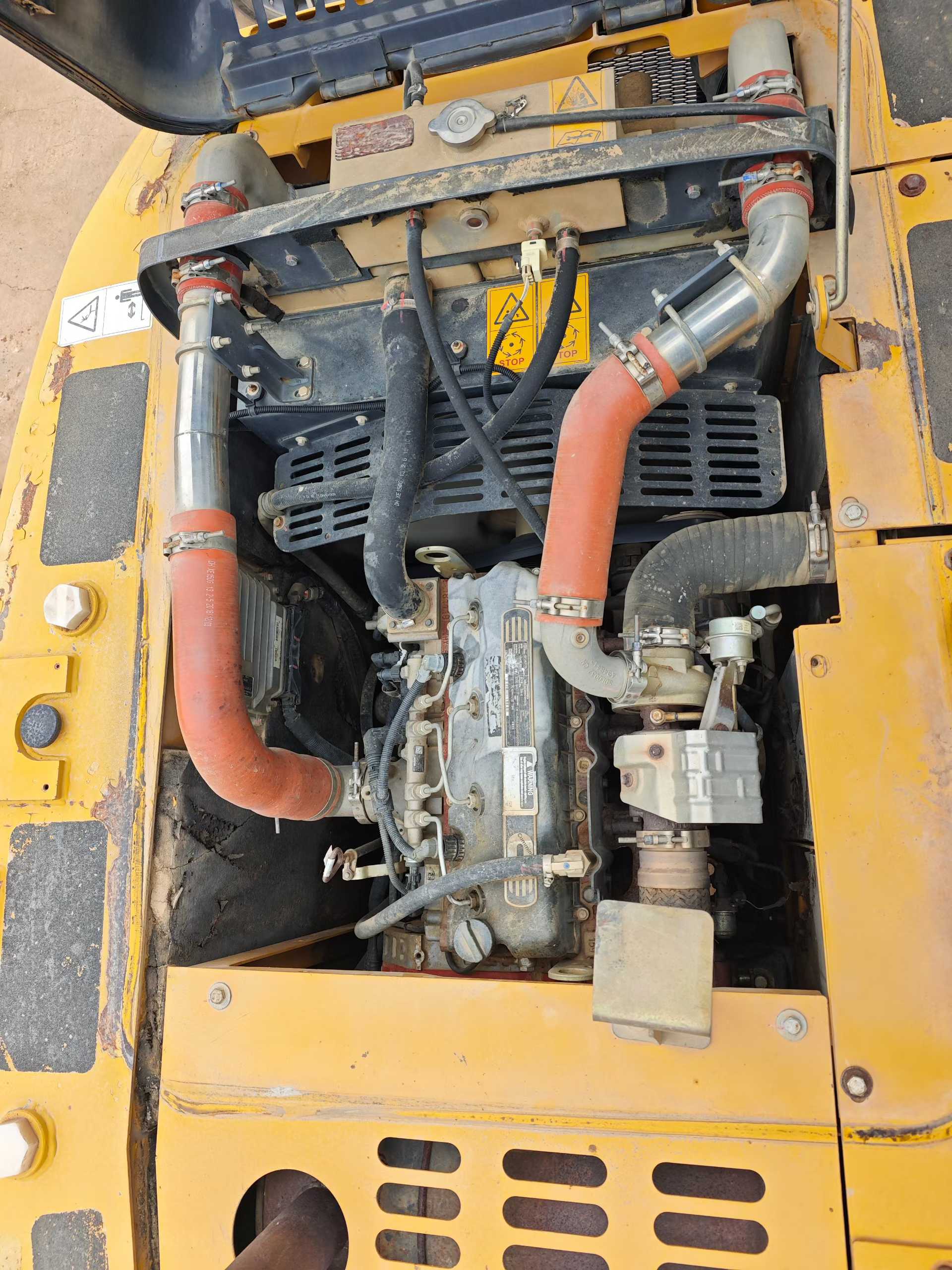 Used XCMG XE135GA Excavator 2019 Model / 6