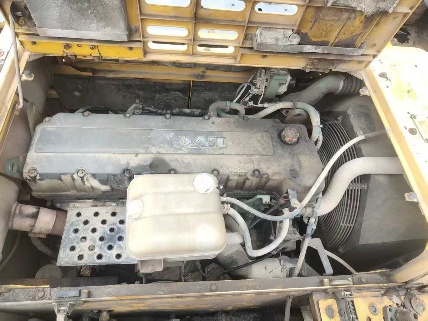 Used Volvo EC60 Excavator 2016 Model / 7