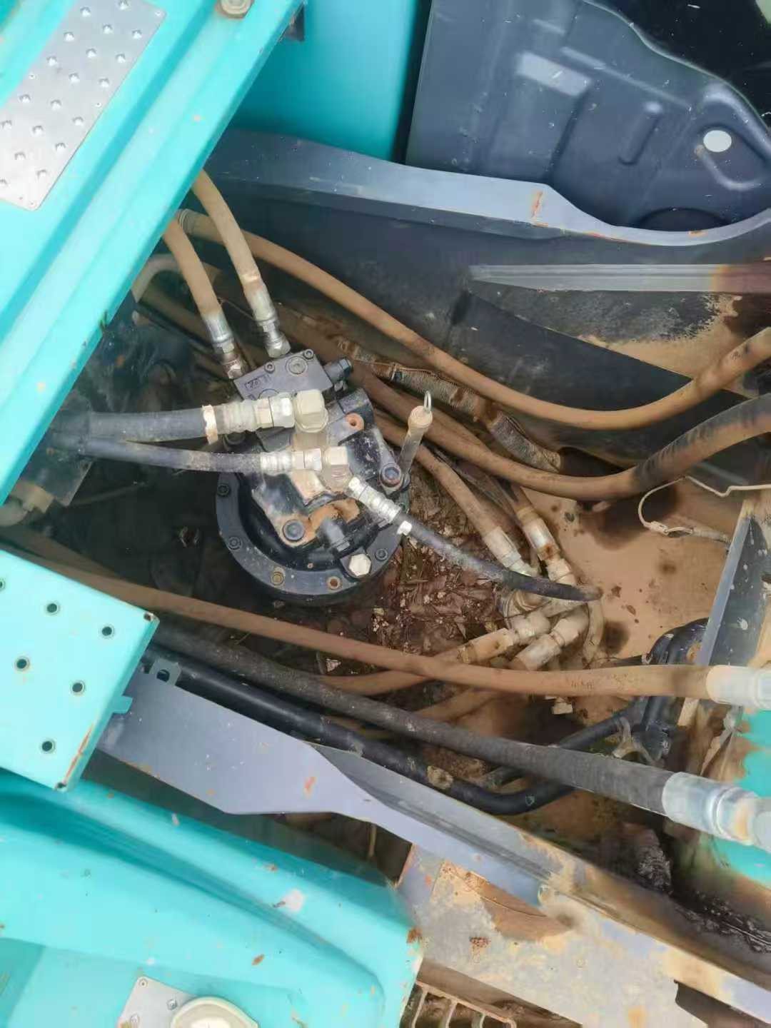 Used Kobelco SK200-10 Excavator 2017 Model / 4