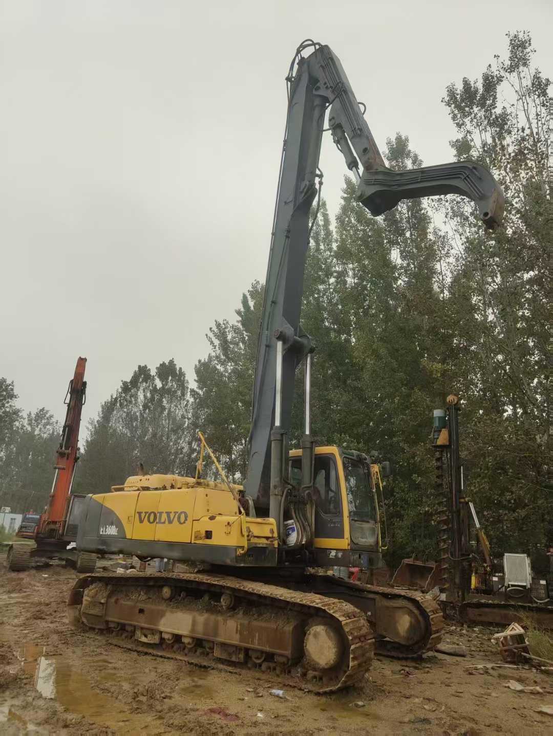 Used Volvo EC60 Excavator 2016 Model / 3