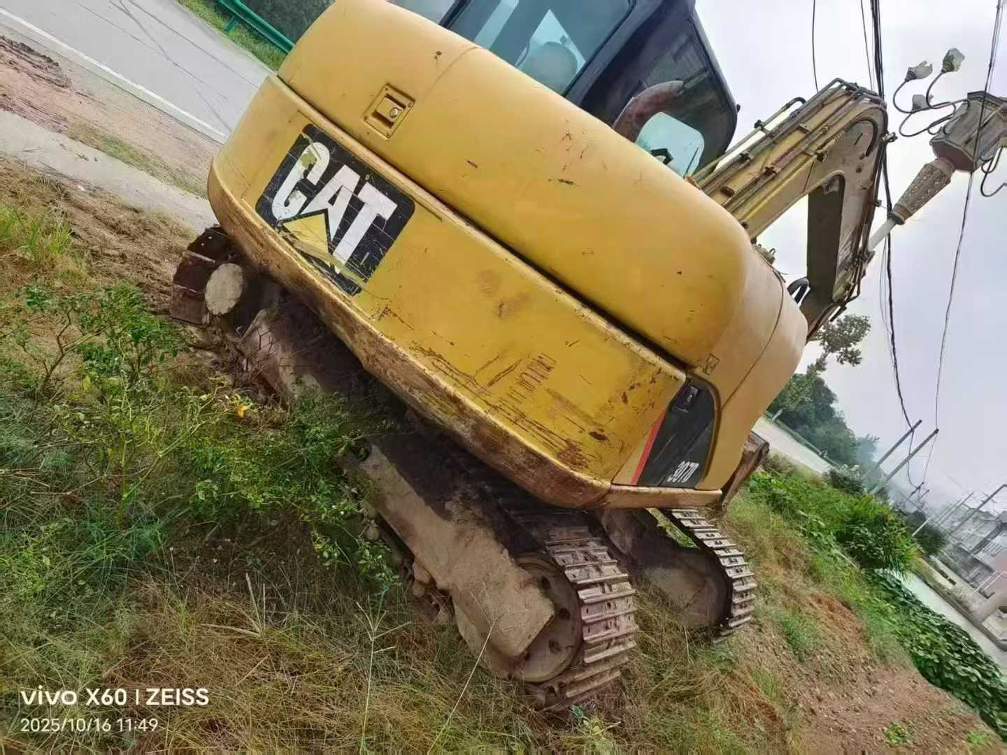 Used Caterpillar 307V2 Excavator 2016 Model / 3