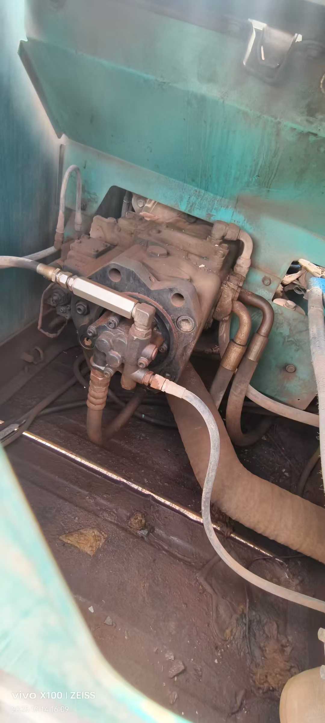 Used Kobelco SK60 Excavator 2014 Model / 9