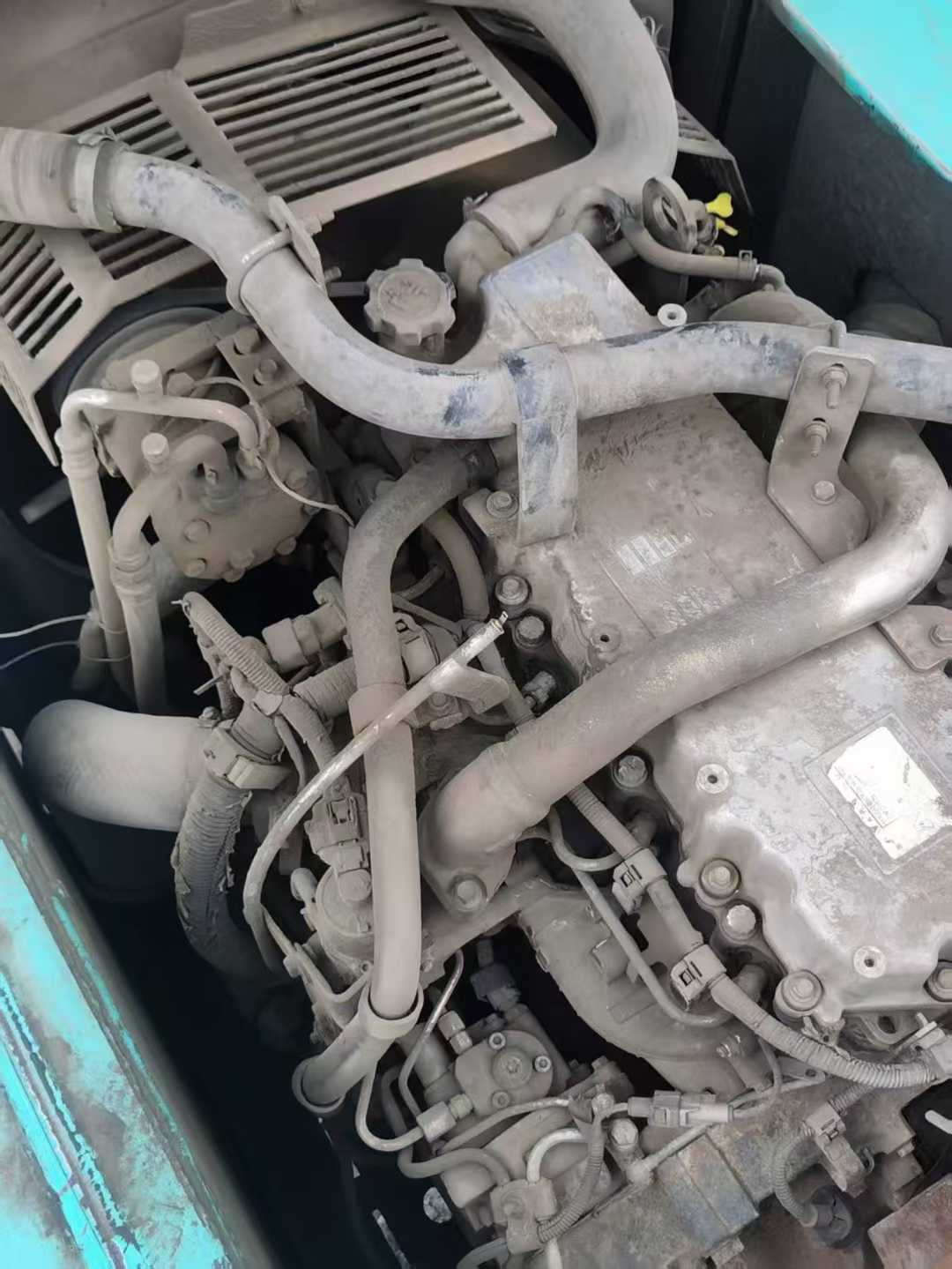 Used Kobelco SK210 Excavator 2011 Model / 8