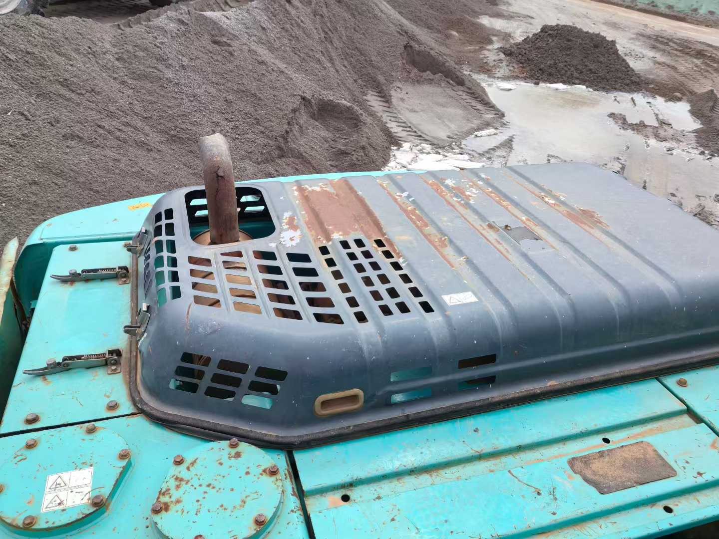 Used Kobelco SK210 Excavator 2014 Model / 6