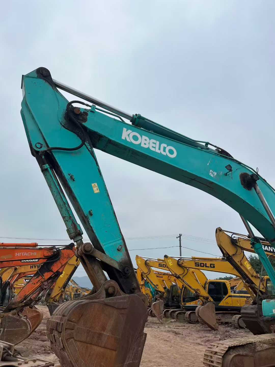 Used Kobelco SK350LC SuperX Excavator 2011 Model / 8