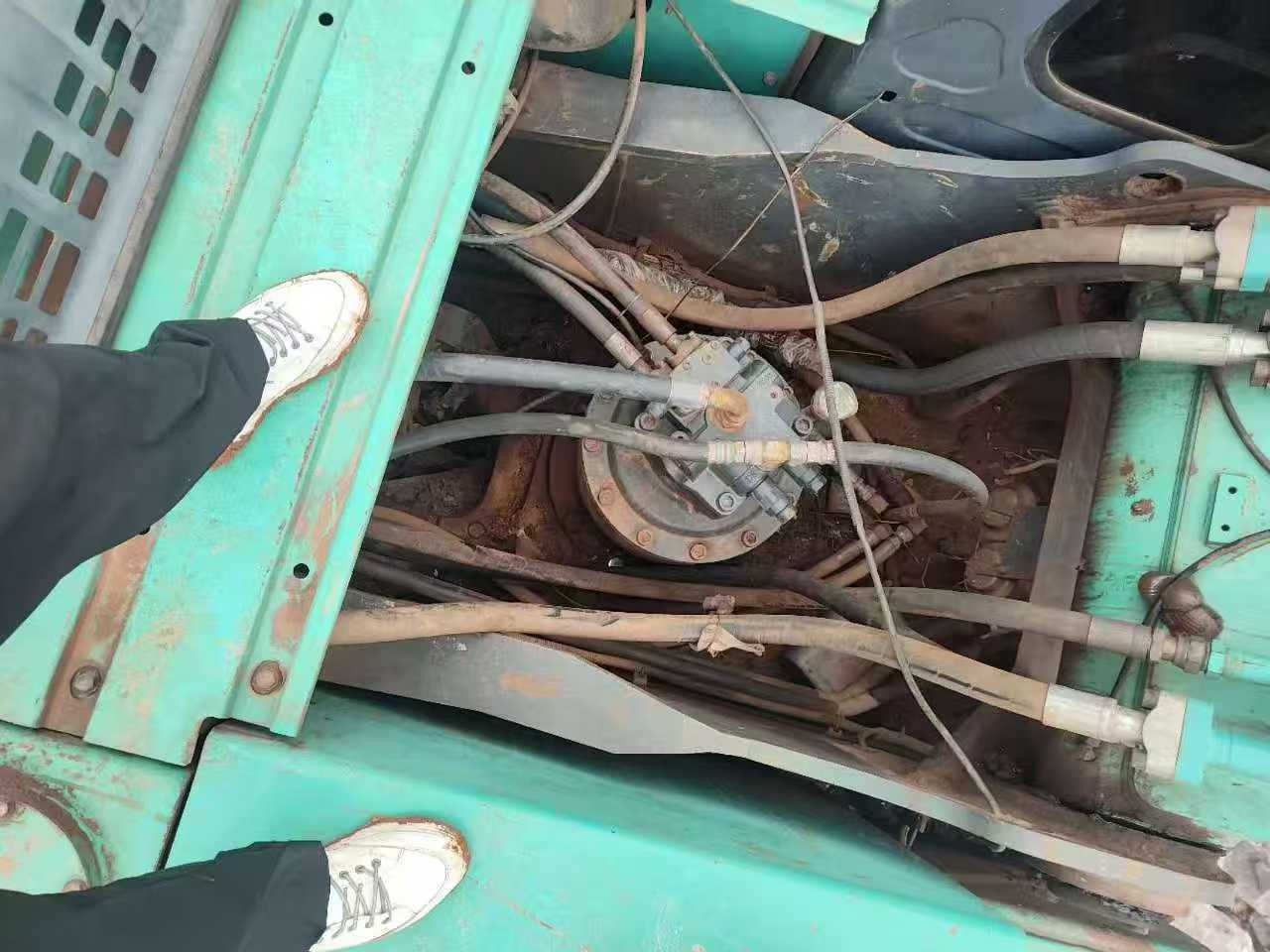 Used Kobelco SK350LC SuperX Excavator 2014 Model / 5