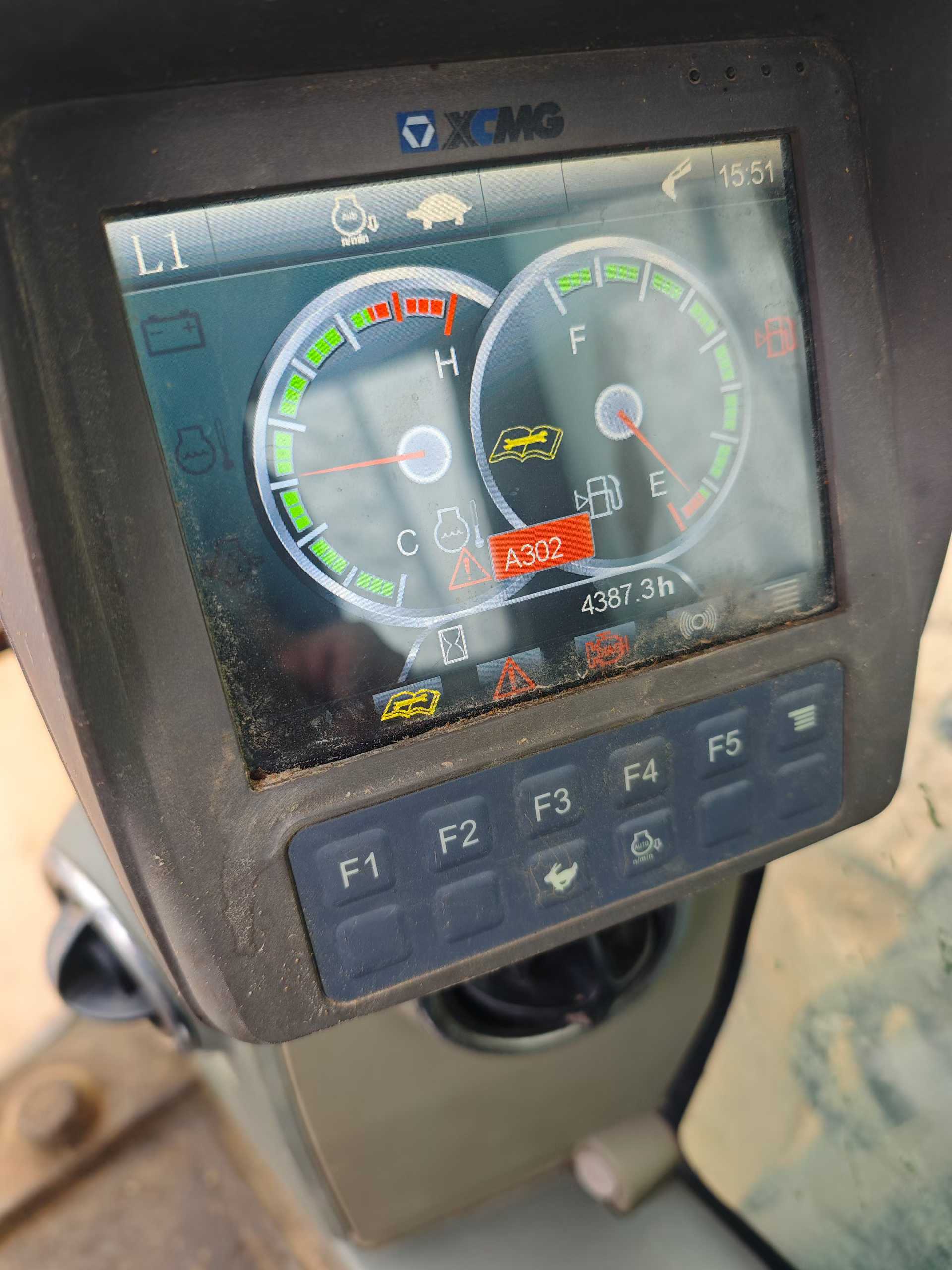 Used XCMG XE135GA Excavator 2019 Model / 7