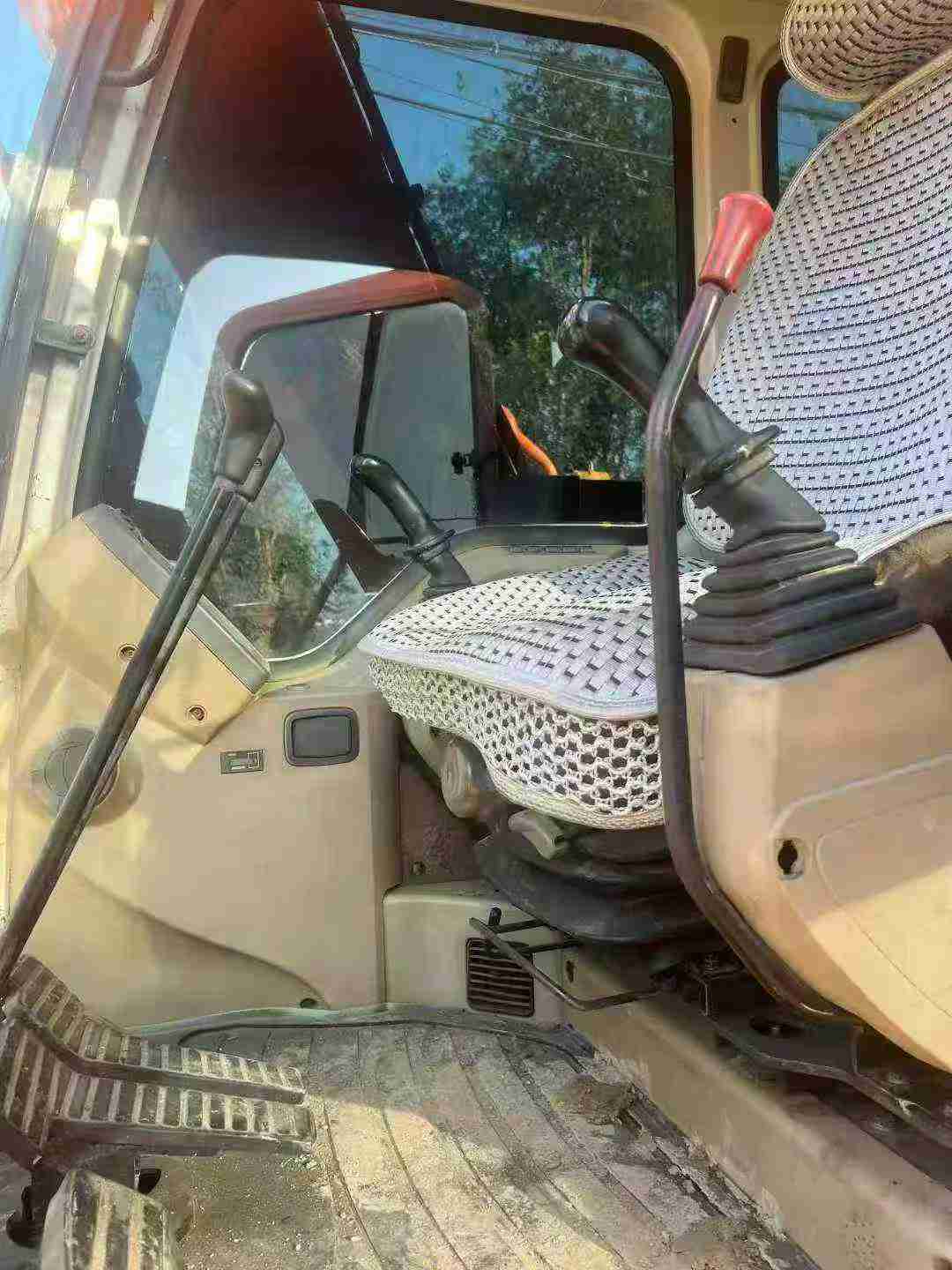 Used Doosan DX80 Excavator 2016 Model / 9