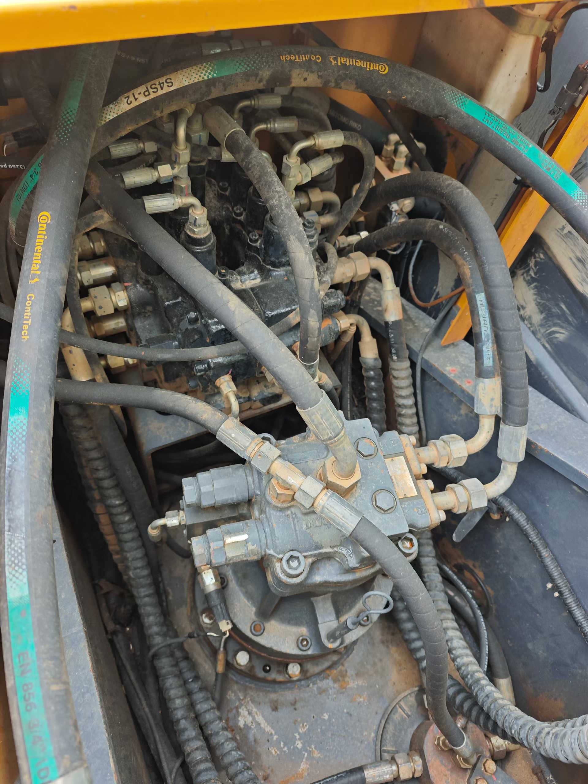 Used XCMG XE135GA Excavator 2019 Model / 5