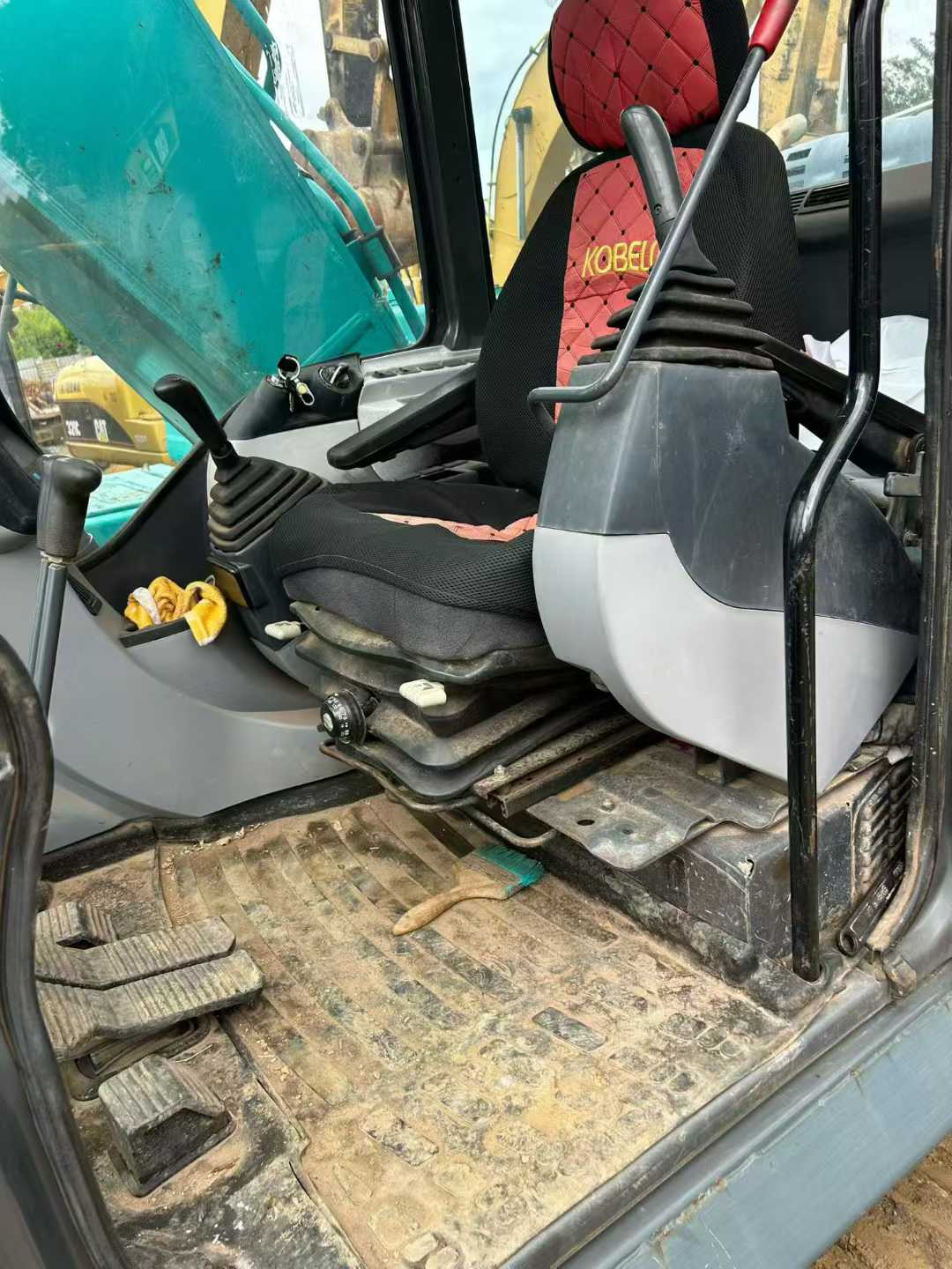 Used Kobelco SK70 Excavator 2013 Model / 3