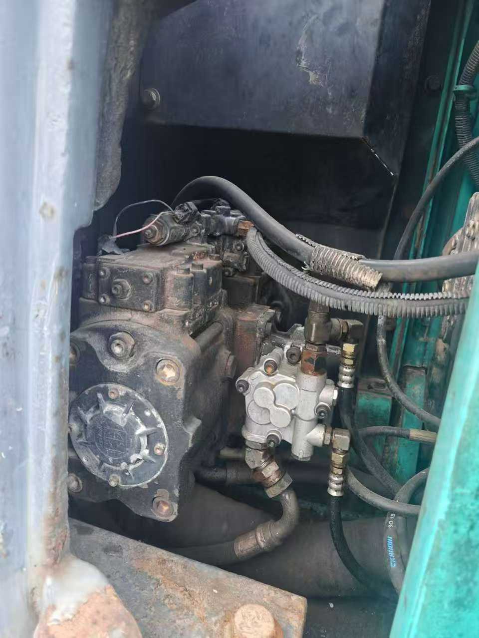 Used Kobelco SK135 Excavator 2016 Model / 3