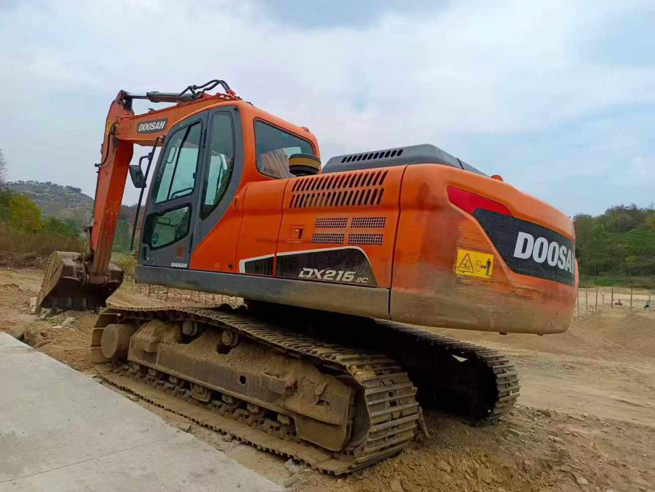 Used Doosan DX215-9C Excavator 2019 Model / 3