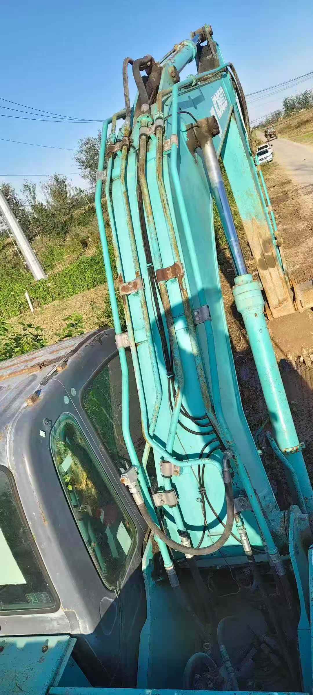 Used Kobelco SK2008 Excavator 2011 Model / 3