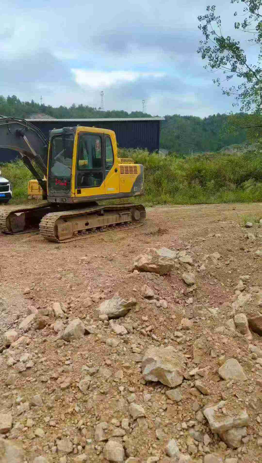 Used Volvo EC140 Excavator 2016 Model / 8