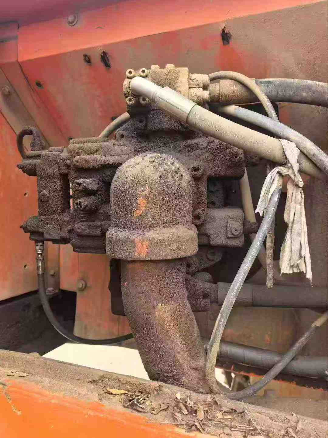 Used Doosan SL010 Excavator 2016 Model / 3