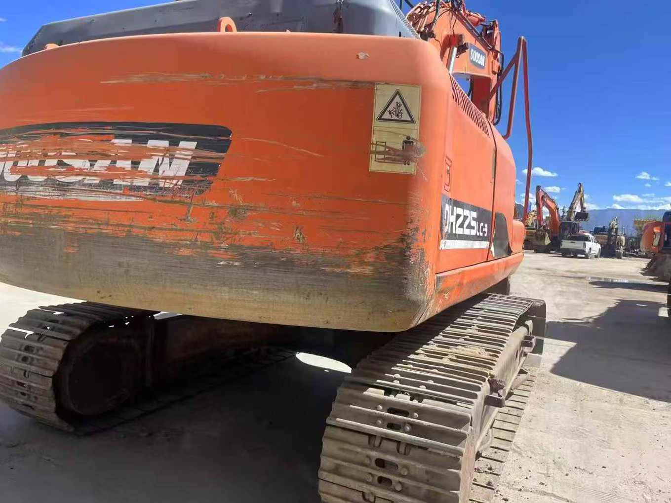 Used Doosan S225 Excavator 2016 Model