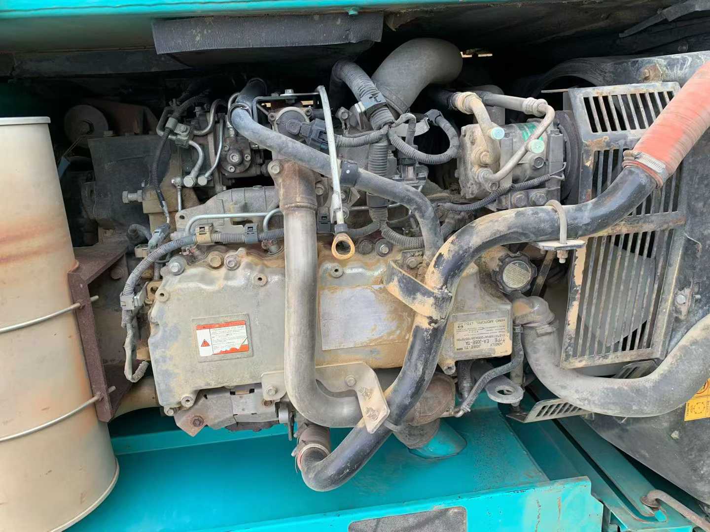 Used Kobelco SK200 Excavator 2012 Model / 6