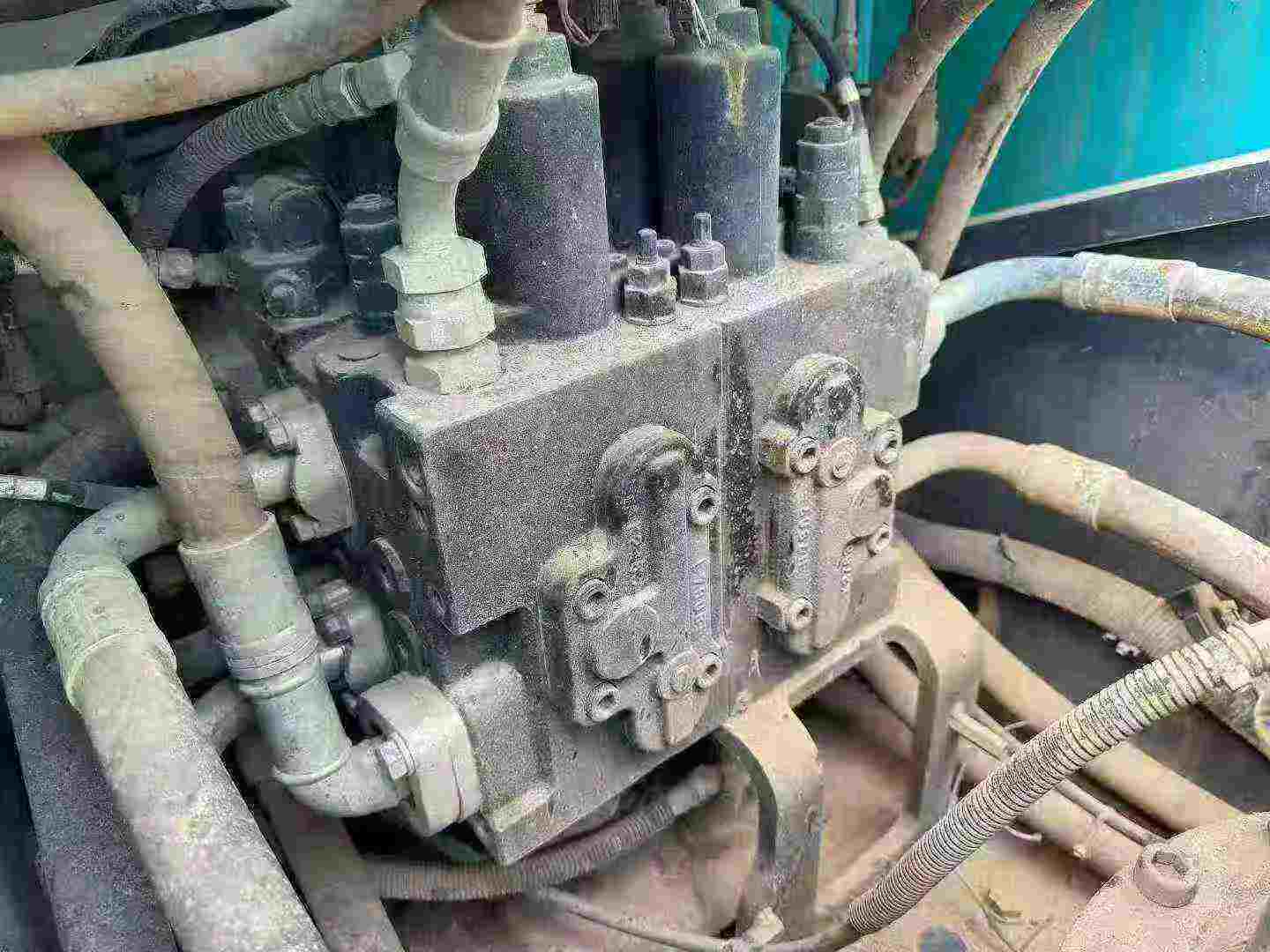 Used Kobelco SK200 Excavator 2018 Model / 4