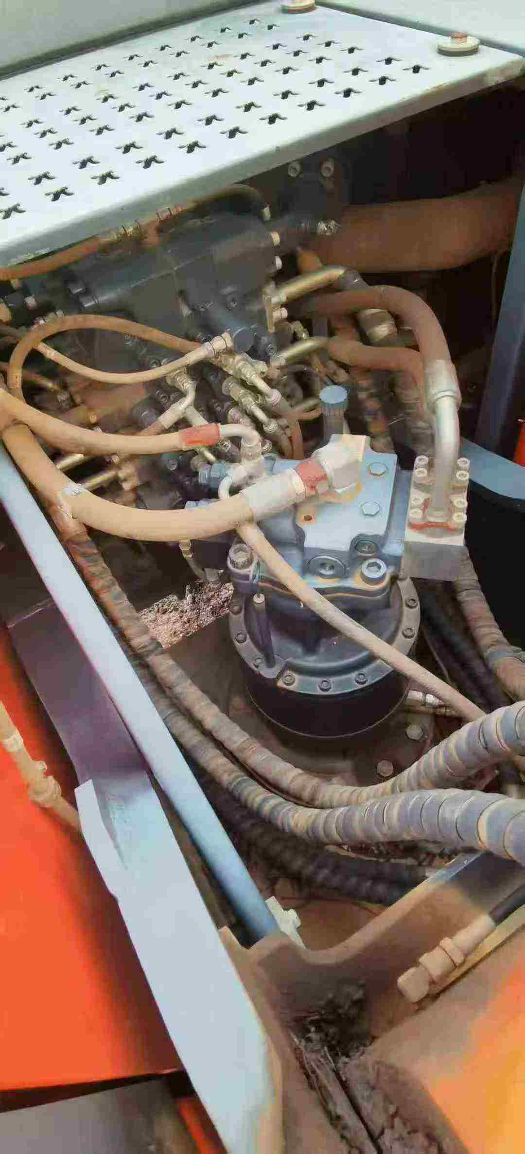 Used Doosan DX15 Excavator 2018 Model / 6