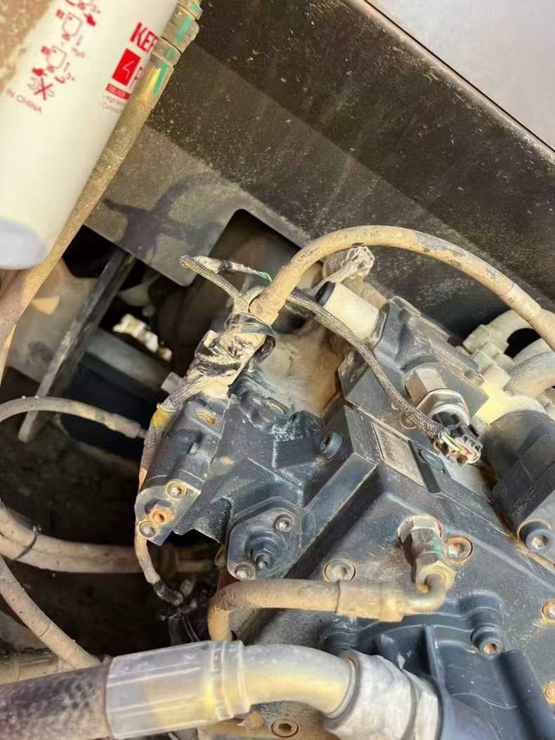 Used Doosan S225 Excavator 2018 Model / 6