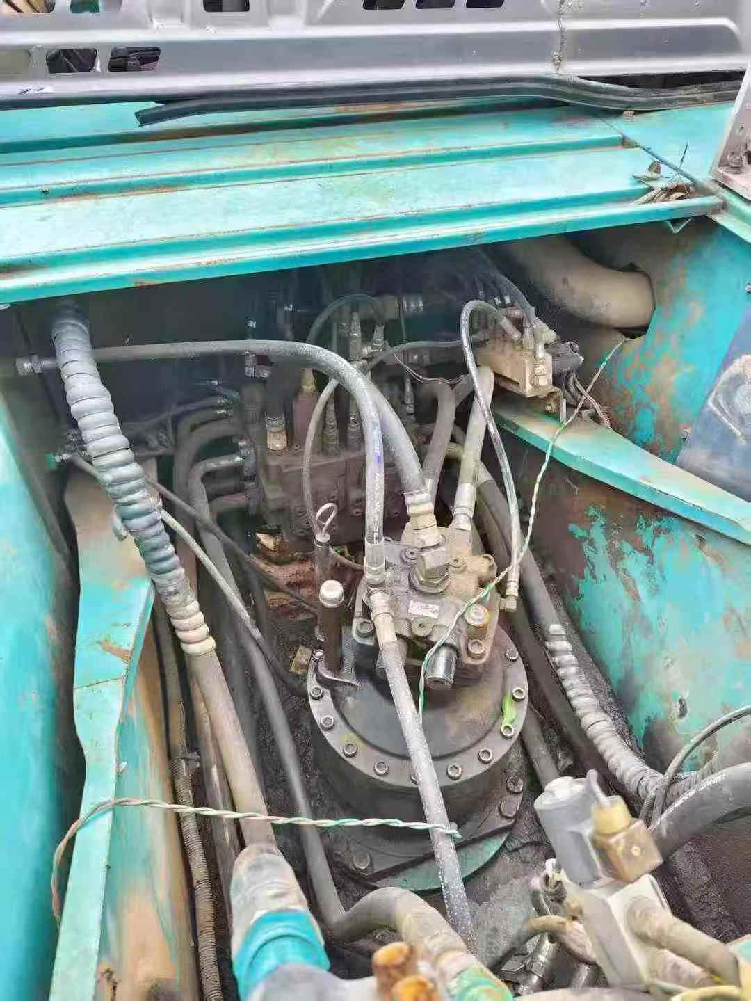 Used Kobelco SK250 Excavator 2011 Model / 6