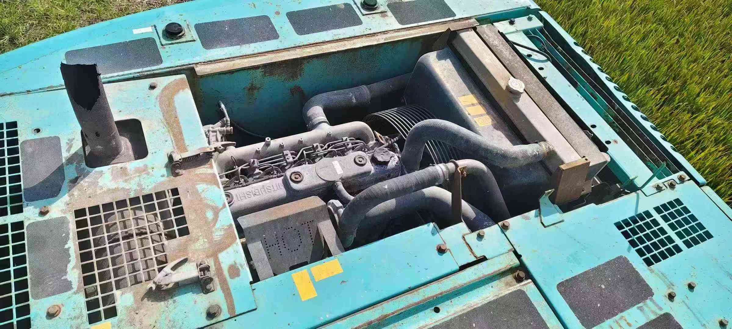 Used Kobelco SK200-9 Excavator 2016 Model / 4