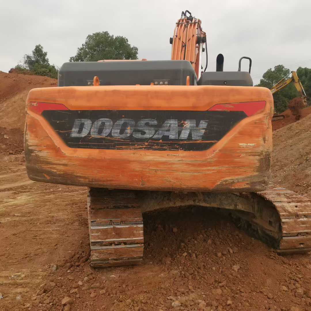 Used Doosan DX15 Excavator 2021 Model