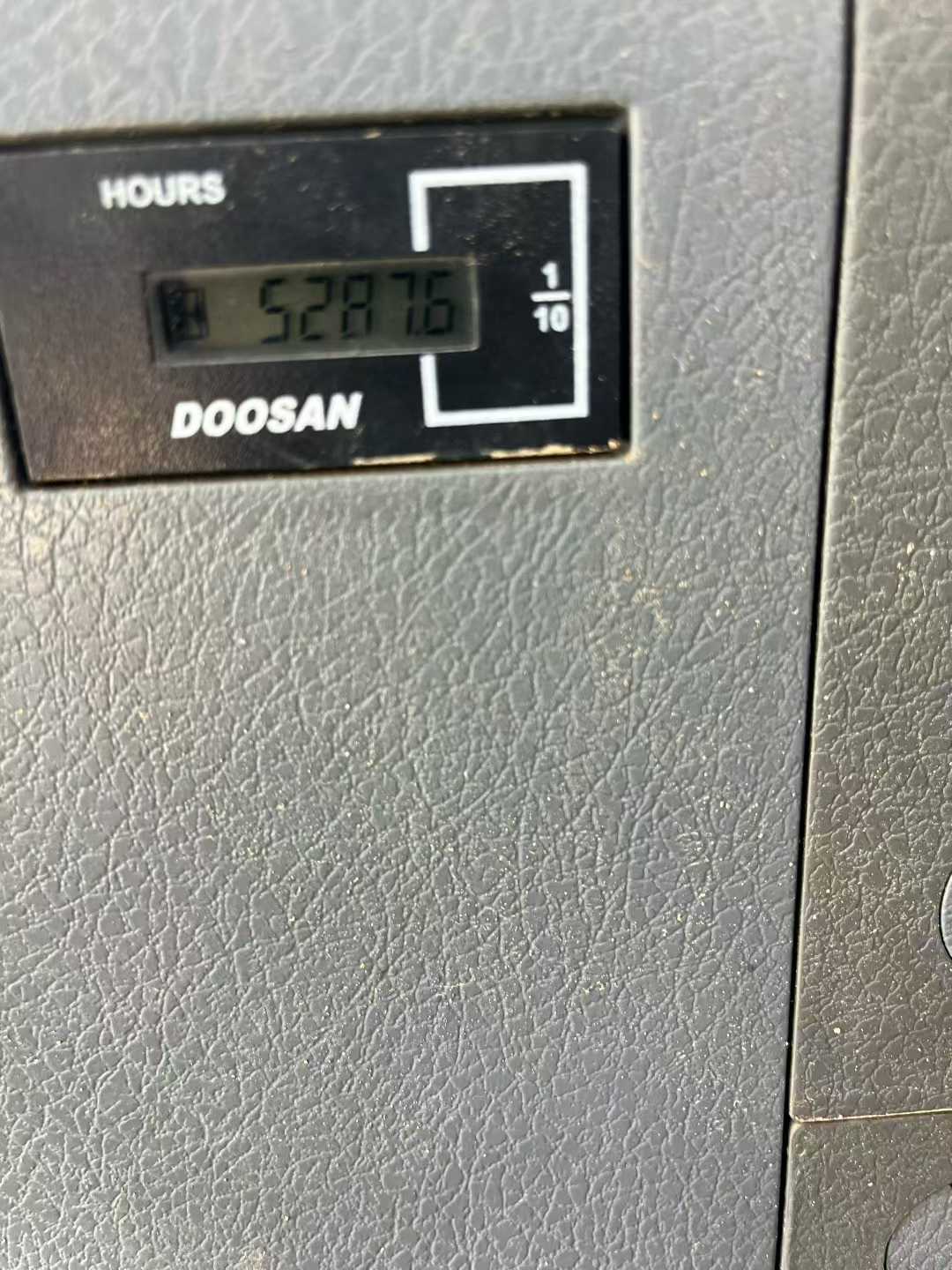 Used Doosan DH130LC-V Excavator 2020 Model / 7