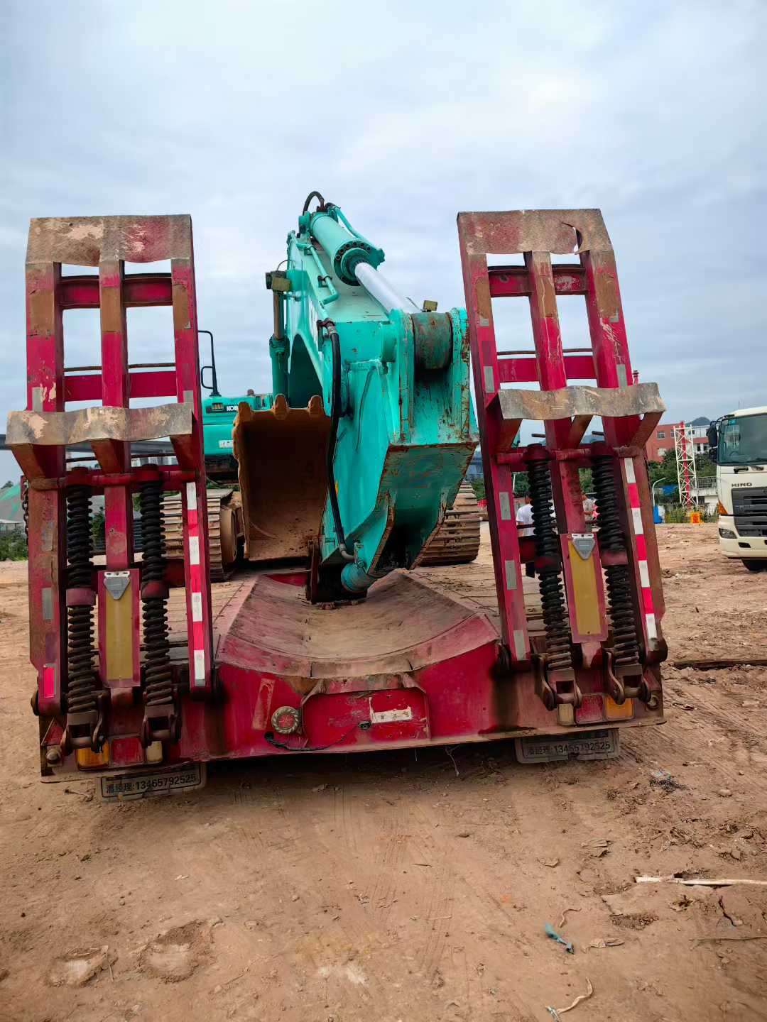 Used Kobelco SK350LC8 Excavator 2016 Model / 4