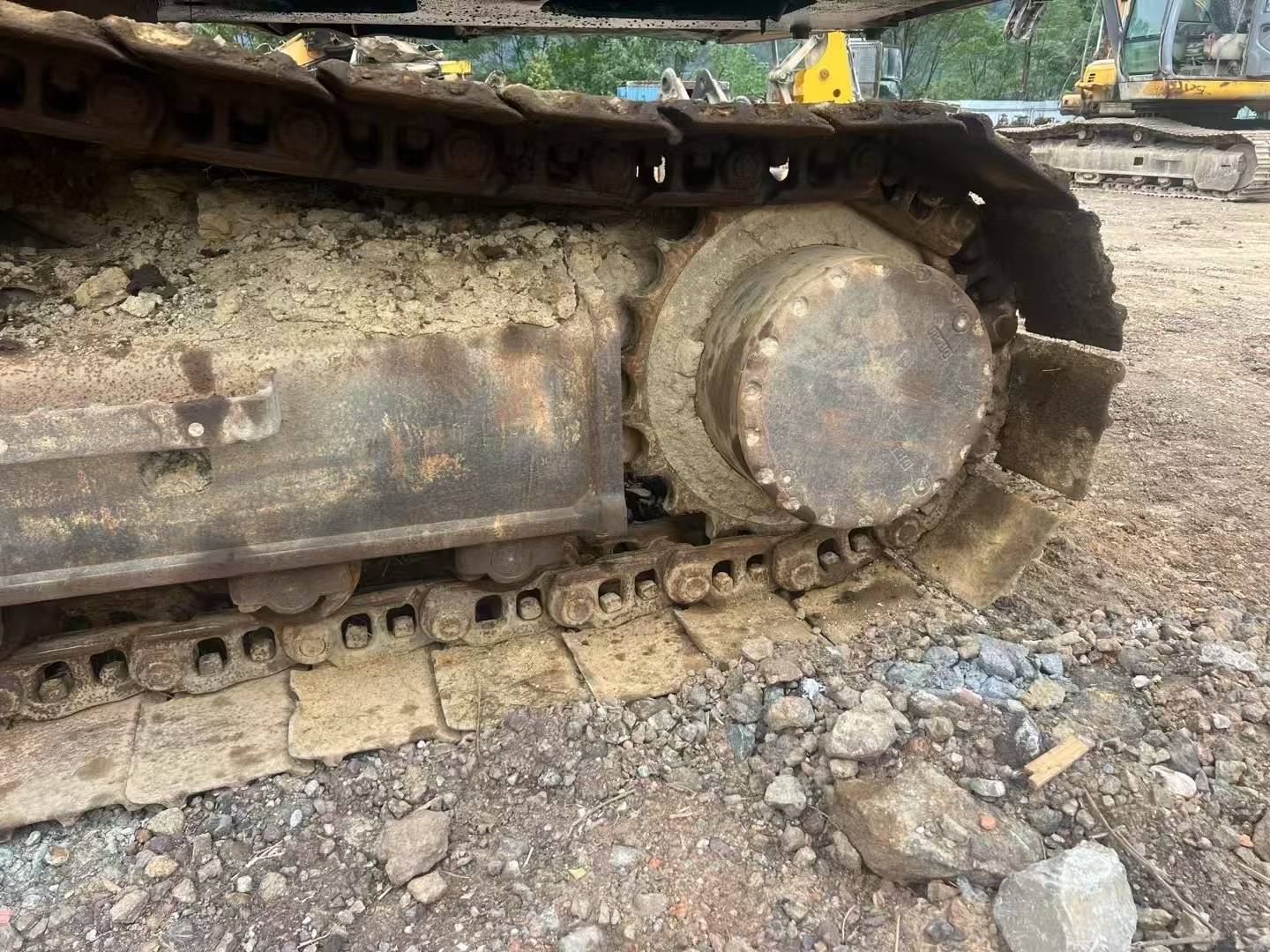 Used Kobelco SK200-8 Excavator 2016 Model / 3