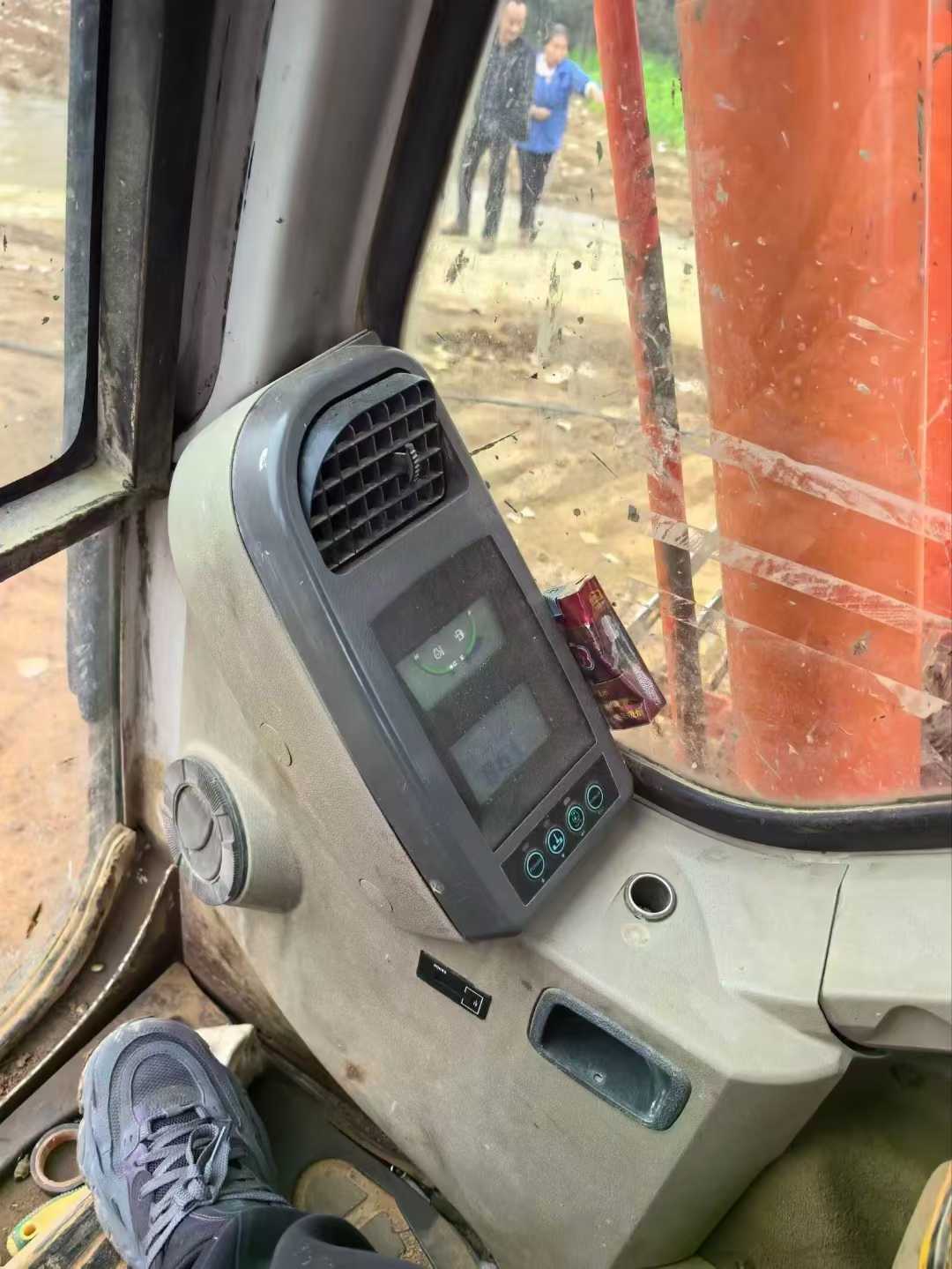 Used Doosan DX15 Excavator 2011 Model / 7