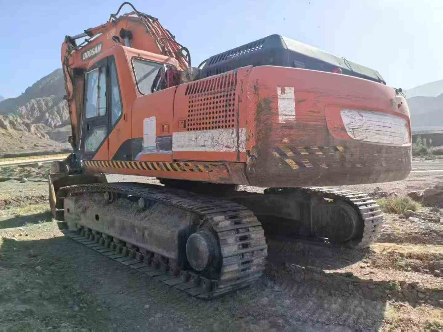 Used Doosan DL300 Excavator 2016 Model / 2