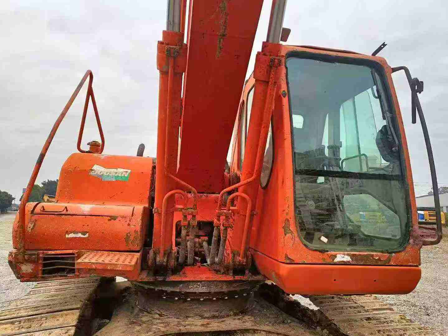 Used Doosan DH220 Excavator 2016 Model / 4