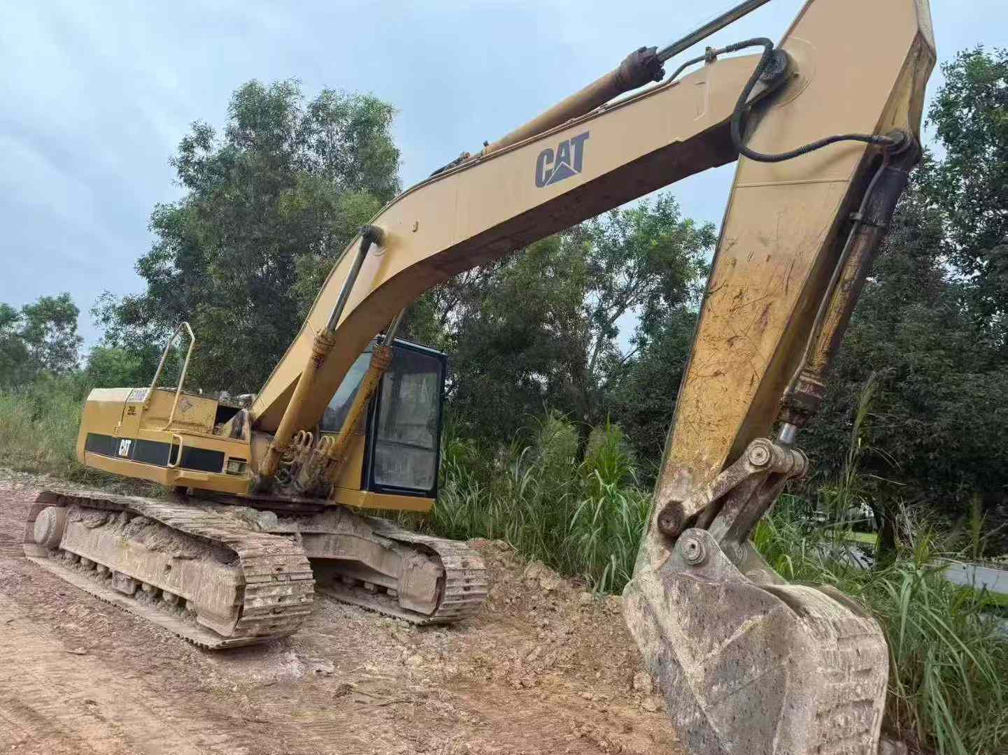 Used Caterpillar CT20 Excavator 2016 Model