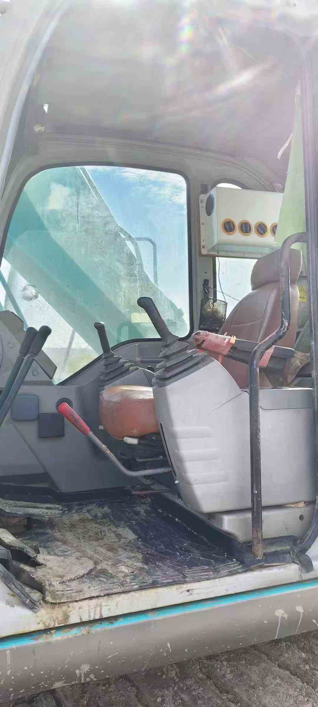 Used Kobelco SK200-9 Excavator 2016 Model / 5